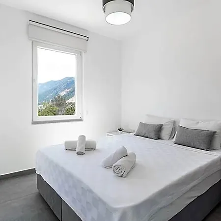 La Moda Aparts Apartmanhotel 4*