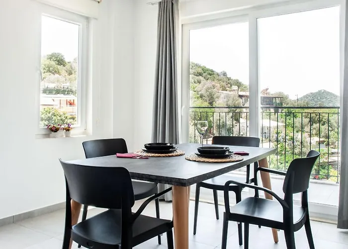 La Moda Aparts Apart Otel